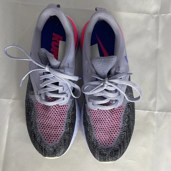 NIKE Odyssey React 2 Flyknit React Running Shoe Purple Lightweight Sneaker 6 - Picture 9 of 13